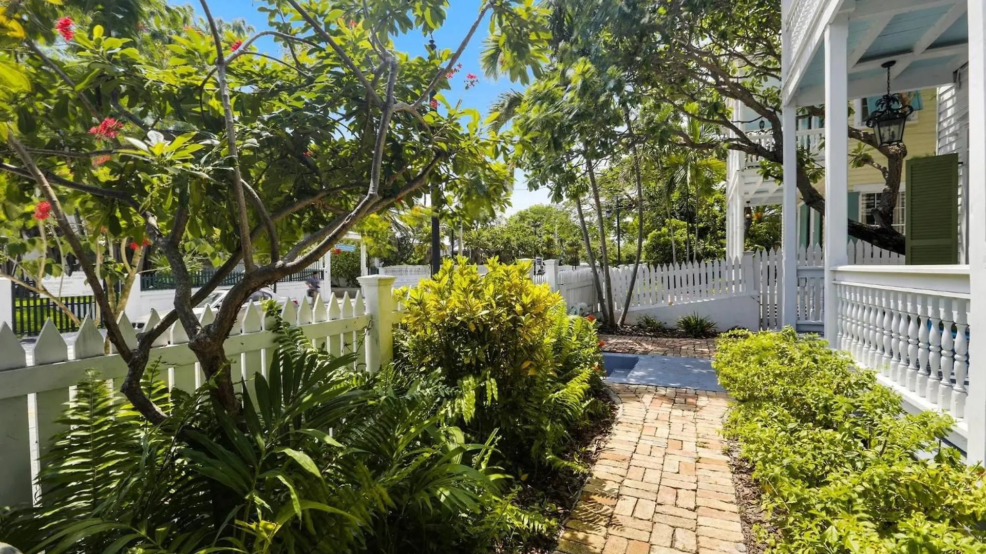 Lighthouse Villa By Avantstay Walk To Southernmost Point W Private Pool Patio Month Long Stays Key West 0*,  United States