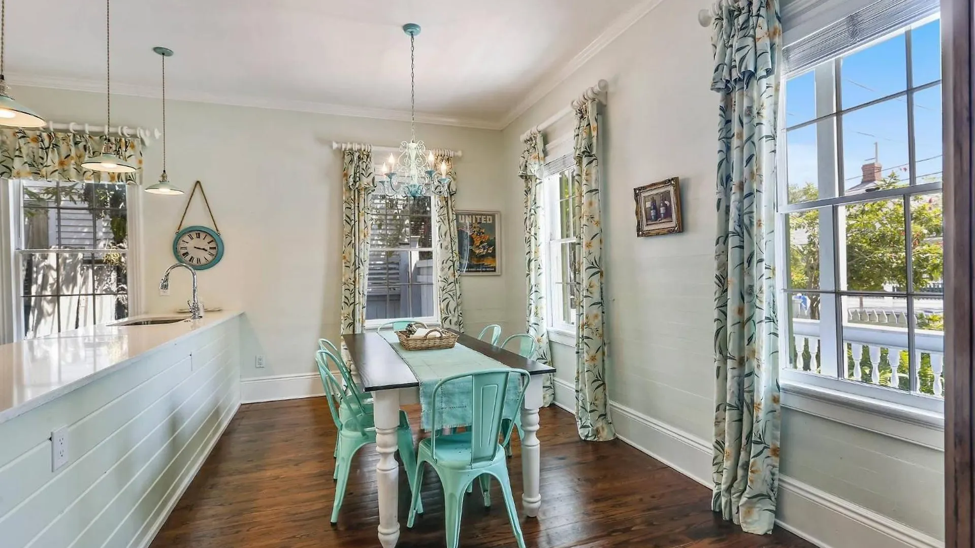 Holiday home Lighthouse Villa By Avantstay Walk To Southernmost Point W Private Pool Patio Month Long Stays Key West United States